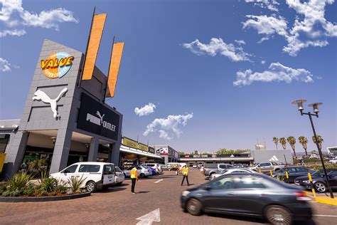 woodmead super value centre